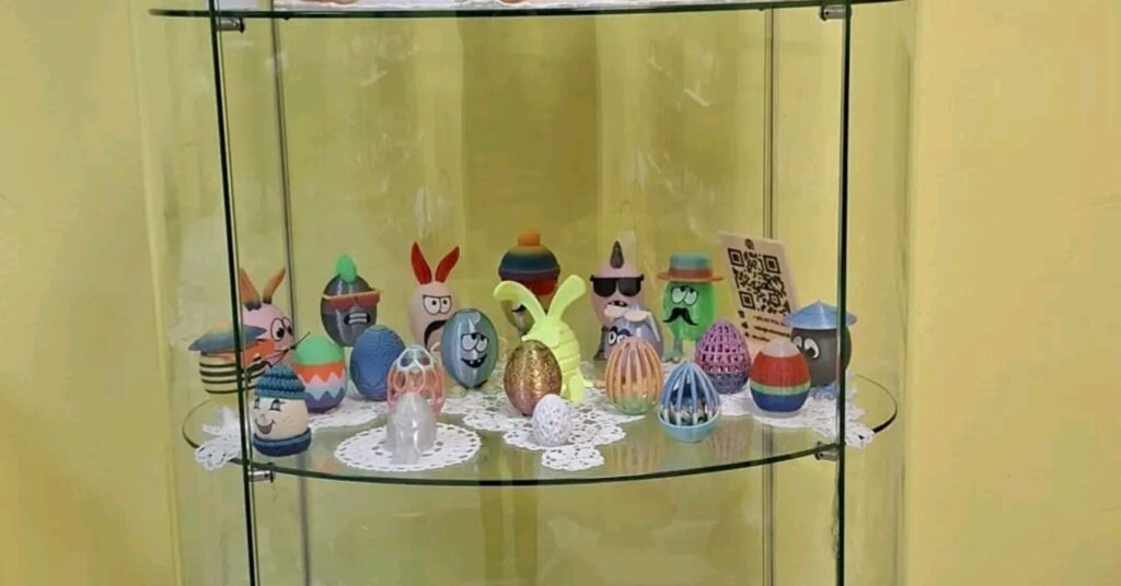 3D printane uskrsne pisanice obrta reFORMA 3D izložene na uskrsnoj izložbi u Županji